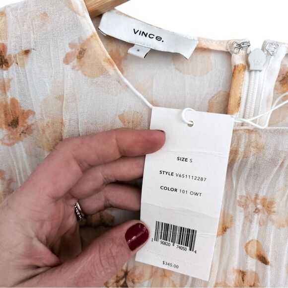 Vince Pressed Petal Long Sleeve Blouse in Off White, Size Small, NWT - Picture 8 of 13